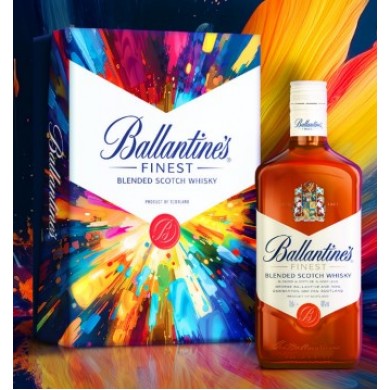 Ballantine's Finest - Hộp quà Tết 2025